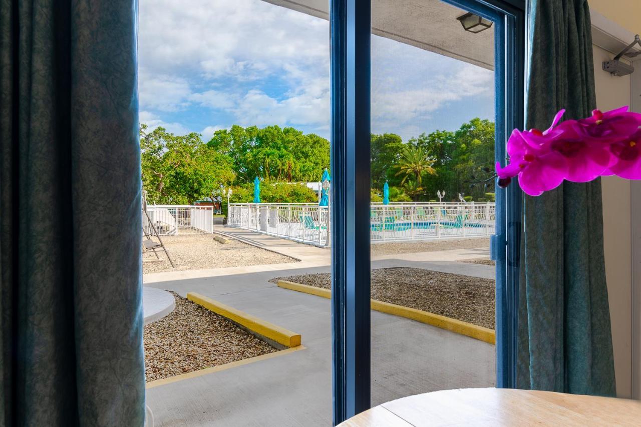 Rock Reef Resort Key Largo Exterior photo